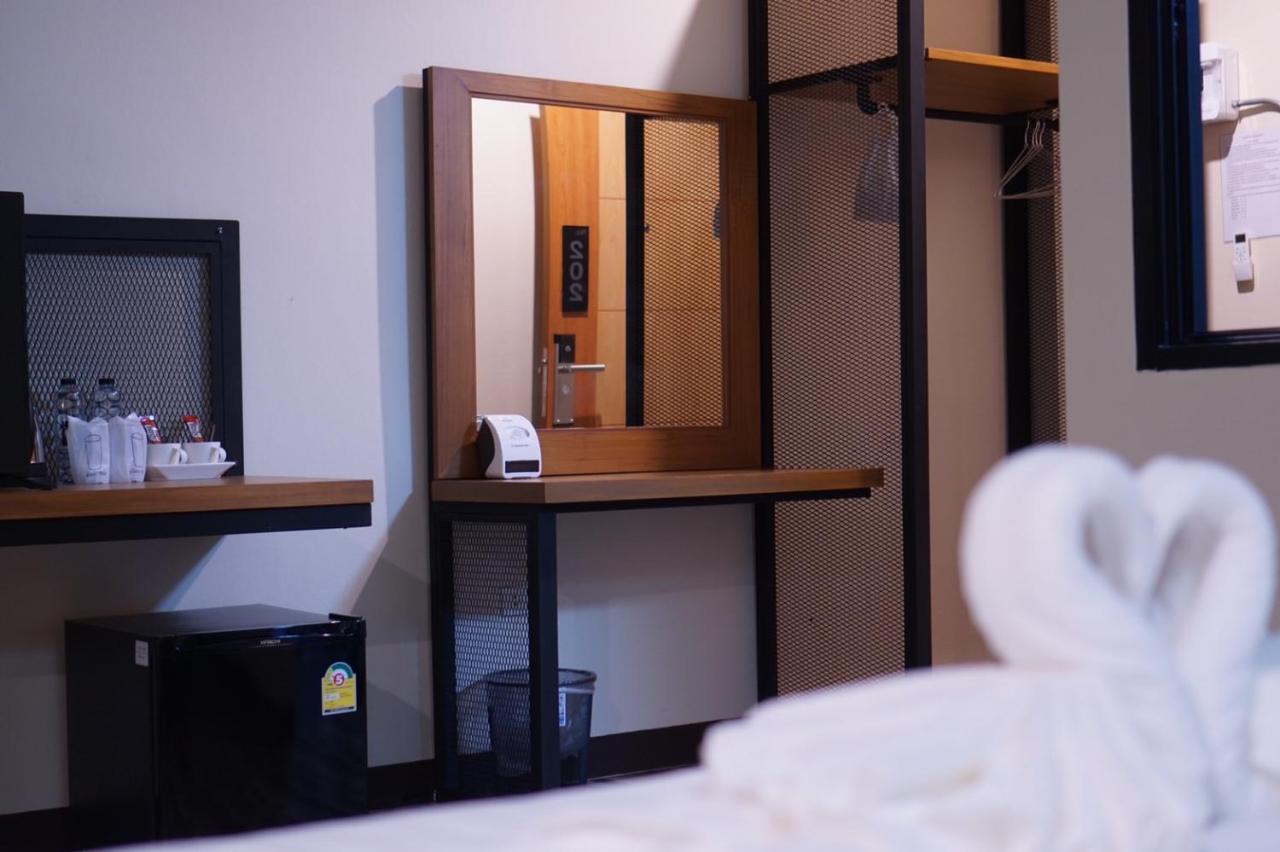 S.S.Hotel Nangrong Dış mekan fotoğraf